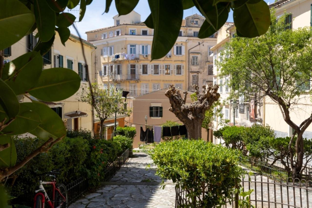 Little Bright - Corfu Old Town Apartment *